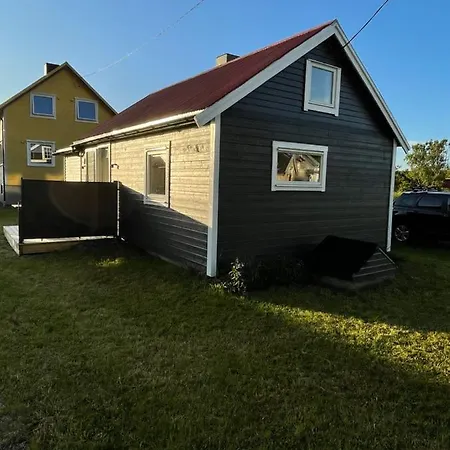 בית נופש Lofoten_beach_eggum_cabin Eggum